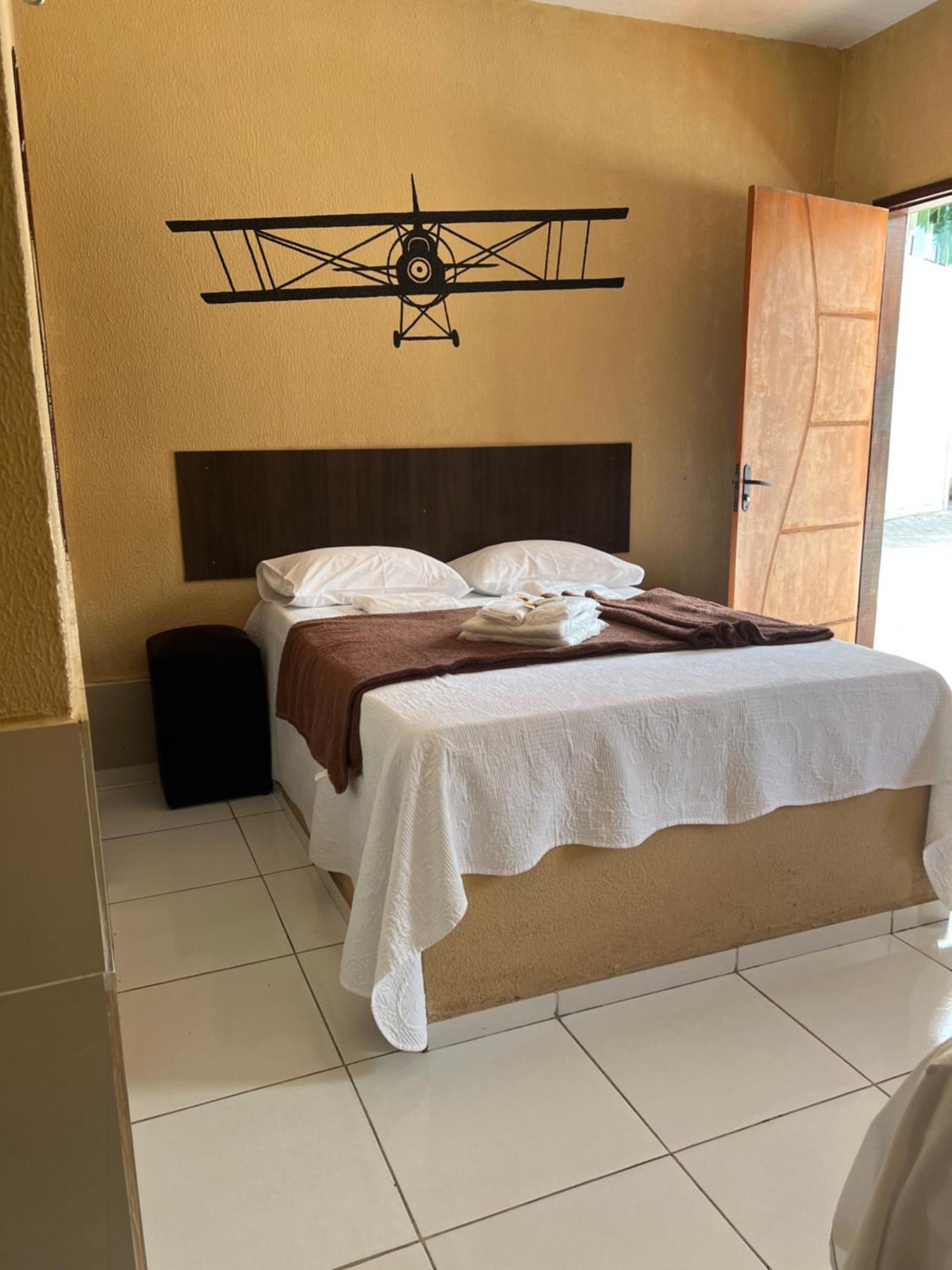 Hotel Pinto Martins Camocim Luaran gambar